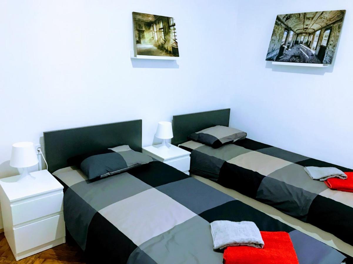 Pula Center Green Park Apartments And Rooms Zewnętrze zdjęcie