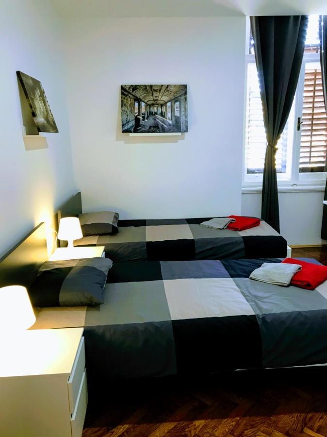 Pula Center Green Park Apartments And Rooms Zewnętrze zdjęcie