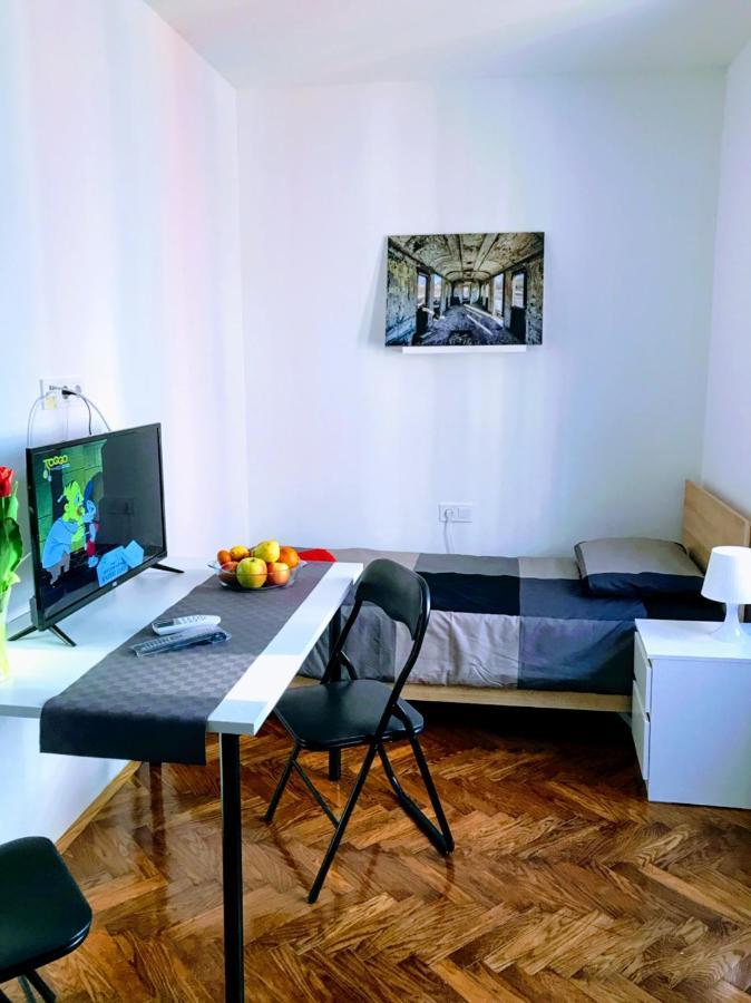 Pula Center Green Park Apartments And Rooms Zewnętrze zdjęcie