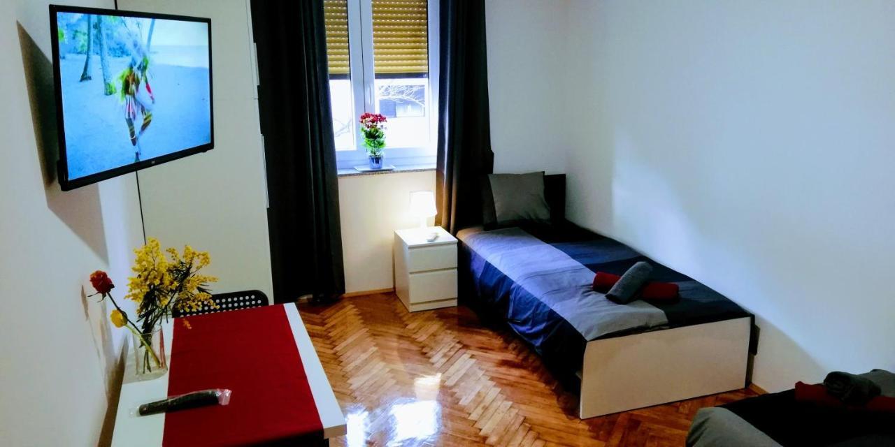 Pula Center Green Park Apartments And Rooms Zewnętrze zdjęcie